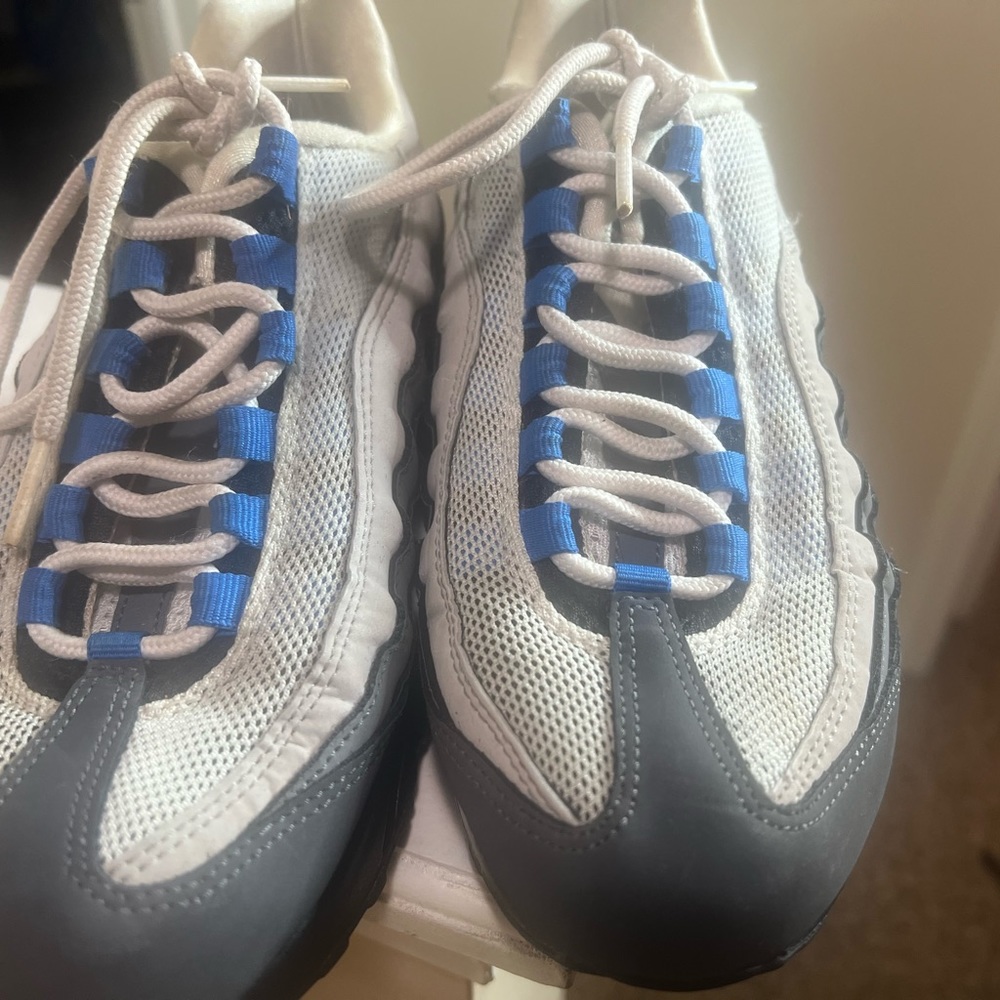 Nike Air Max 95 Blue Spark. Kids. Size 5.5Y - Picture 6 of 8